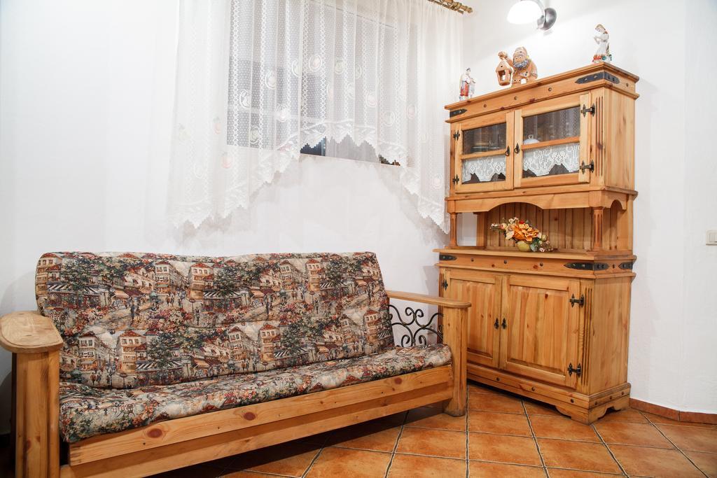 Karalinski Falvarok Tyzengauza Hotel Korolino  Стая снимка
