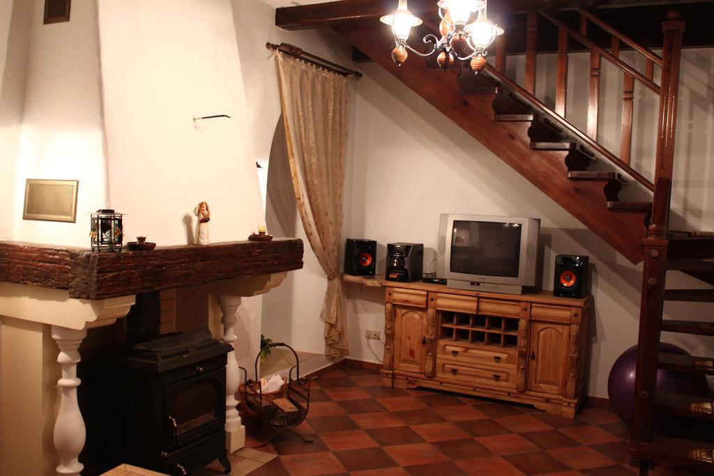 Karalinski Falvarok Tyzengauza Hotel Korolino  Стая снимка